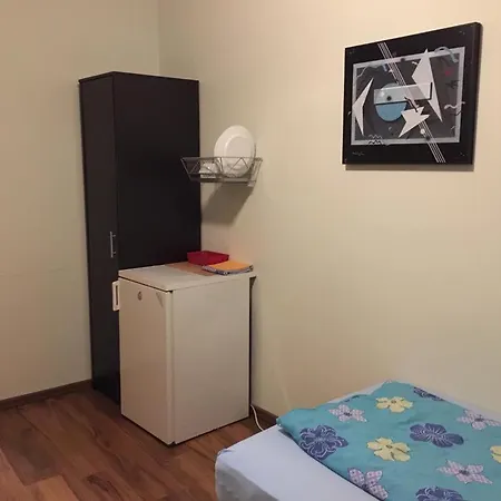 Zimmerfrei In Hostel Radebeul