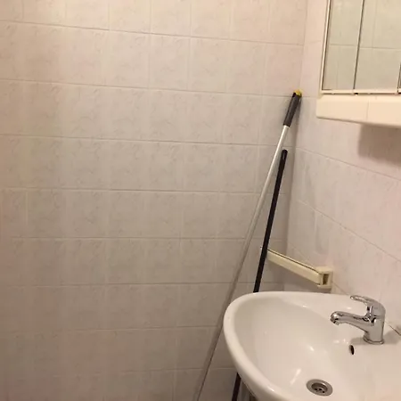 Hostel Zimmerfrei In Radebeul
