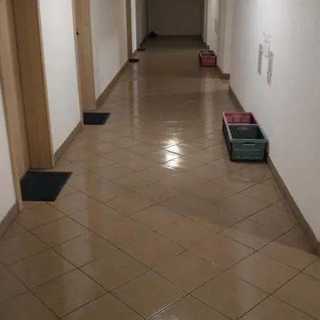 Hostel Zimmerfrei In Radebeul