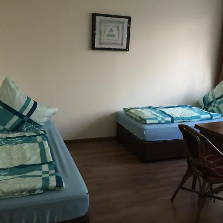 Zimmerfrei In Hostel *